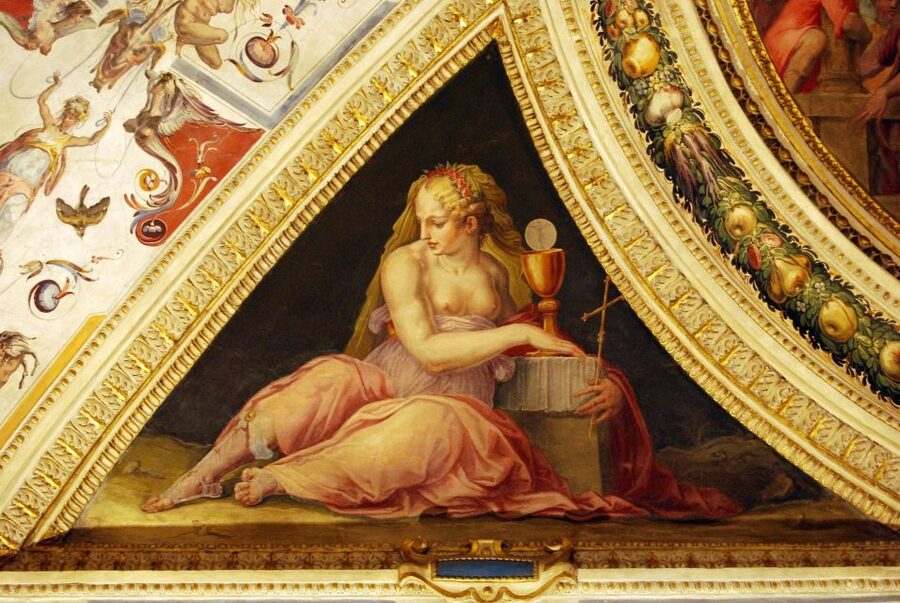 Florence: Palazzo Vecchio Guided Tour - Stairs, bags, and accessibility