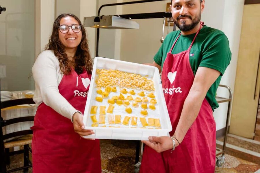 Florence: Pasta Class with Wine, Limoncello and Dessert - Dietary restrictions need careful checking