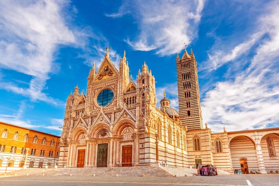 Florence: Pisa, Siena and San Gimignano Day Trip with Lunch - Four Tuscan icons packed into one day