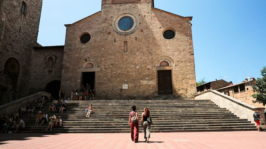 Florence: Pisa, Siena, S. Gimignano, Chianti Wine & Lunch - What the coach day feels like