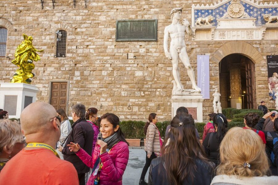 Florence: Private Walking Tour of Florence's Hidden Gems - Piazza della Signoria and the political heart of Florence