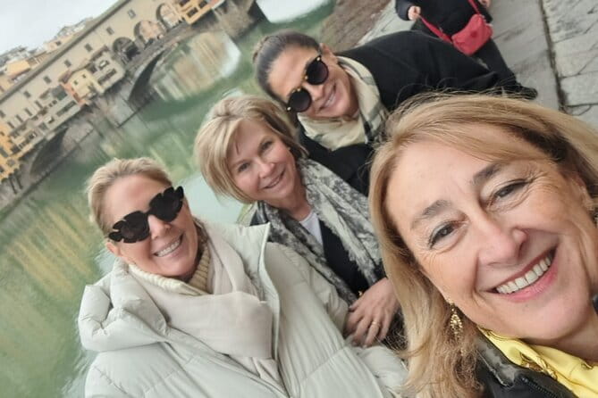 Florence Private Walking tour with Skip-the-line to Accademia - Ponte Vecchio and the Medici Corridor