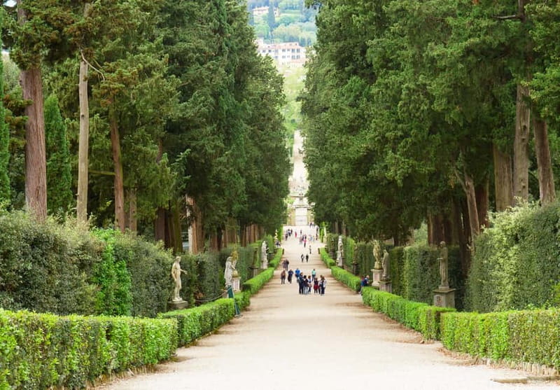 Florence: Reserved Entry Ticket to the Boboli Gardens - The first paths, statues, and courtly design