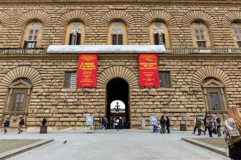 Florence: Reserved Entry Ticket to the Boboli Gardens - Collecting your ticket at Palazzo Pitti