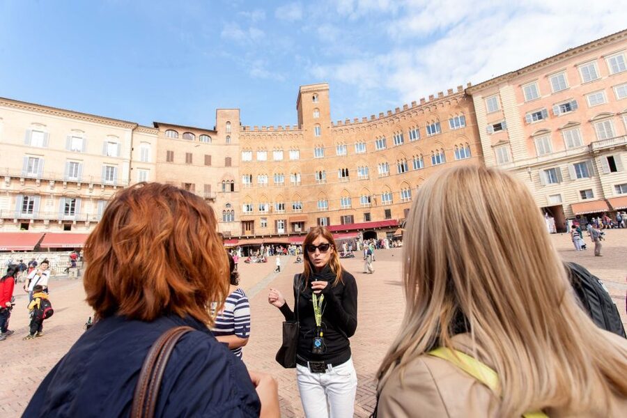 Florence: Siena, San Gimignano & Monteriggioni with Tasting - Who will enjoy this day most