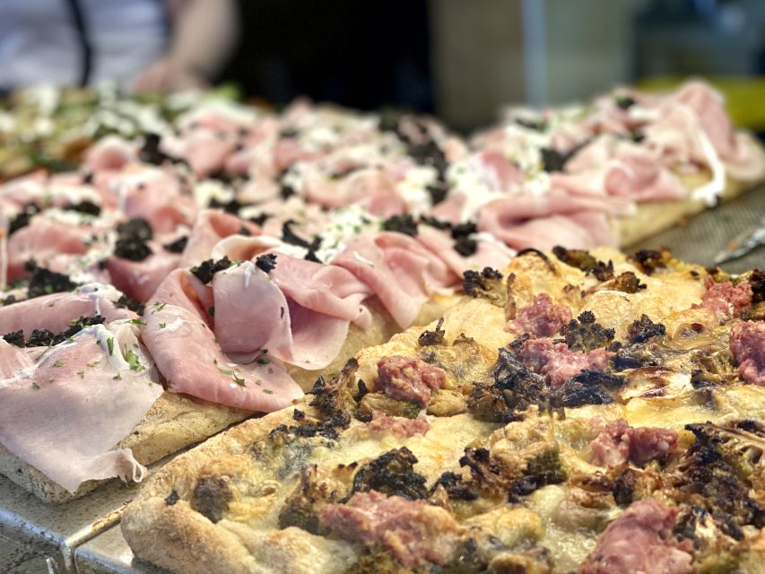 Florence: Street Food Tour with Wine & Local Guide - Fresh pasta, soup, and a proper break
