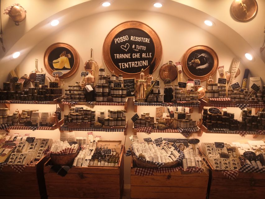 Florence: Street Food Walking Tour with Wine - Stories that make the food memorable