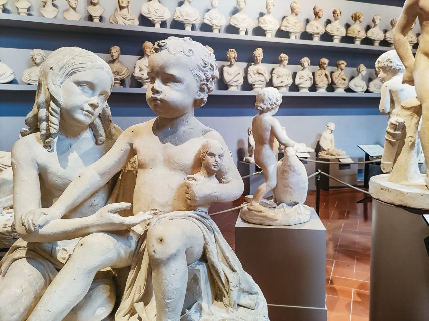 Florence: Timed Entry Ticket to Michelangelo's David & eBook - The upper floor and huge altarpieces