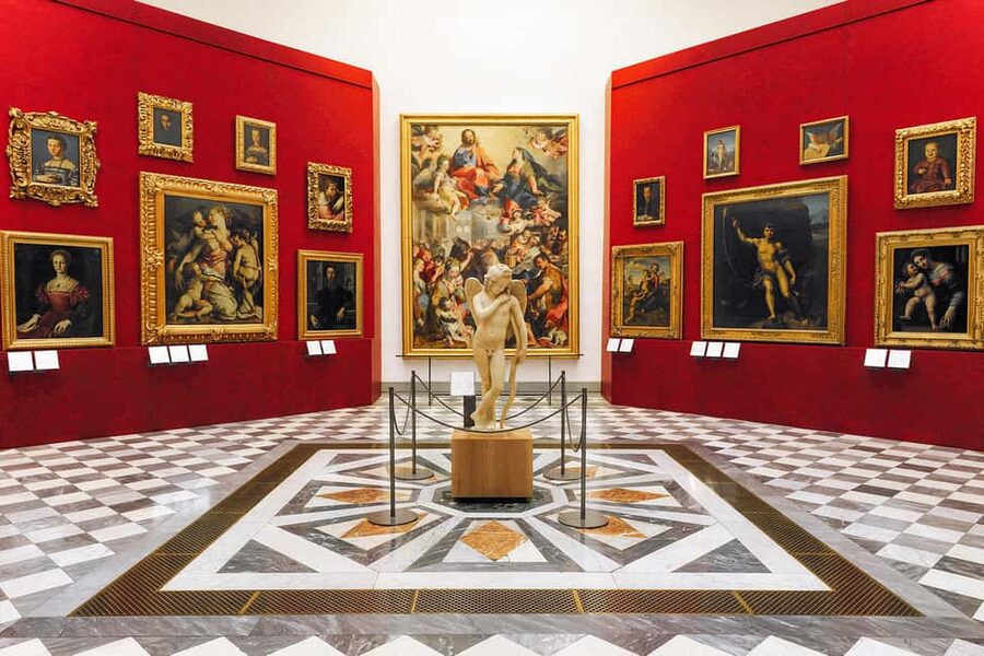 Florence: Timed Entry to Uffizi with Optional Audio Guide - Botticelli, Michelangelo, Raphael, Leonardo, and Titian