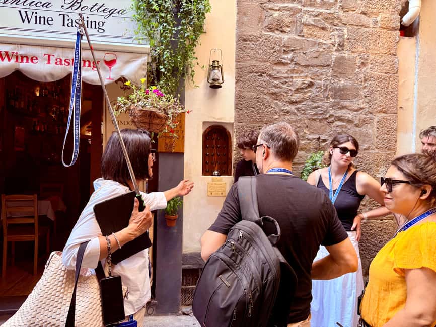 Florence: Uffizi & Accademia Small Group Walking Tour - What the guides add to the experience