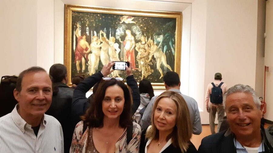 Florence: Uffizi Gallery and Accademia Gallery Guided Tour - Group size, pace, and noise