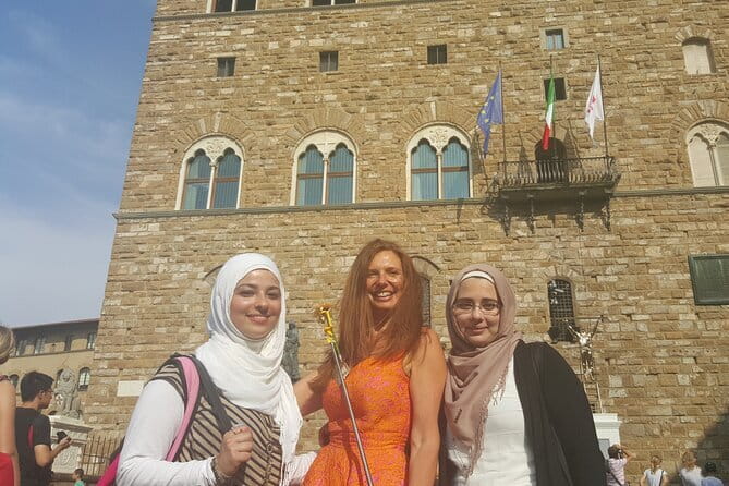 Florence Uffizi Gallery monolingual Small Group Tour - Upper-Level Caravaggio and the Uffizi Terrace