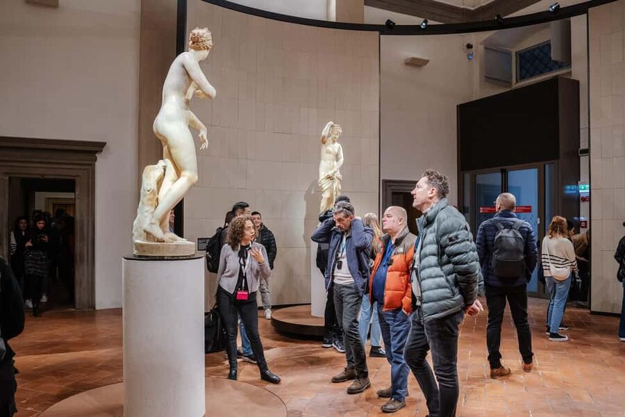 Florence: Uffizi Gallery Skip-the-Line Guided Tour - Why a guided Uffizi visit helps