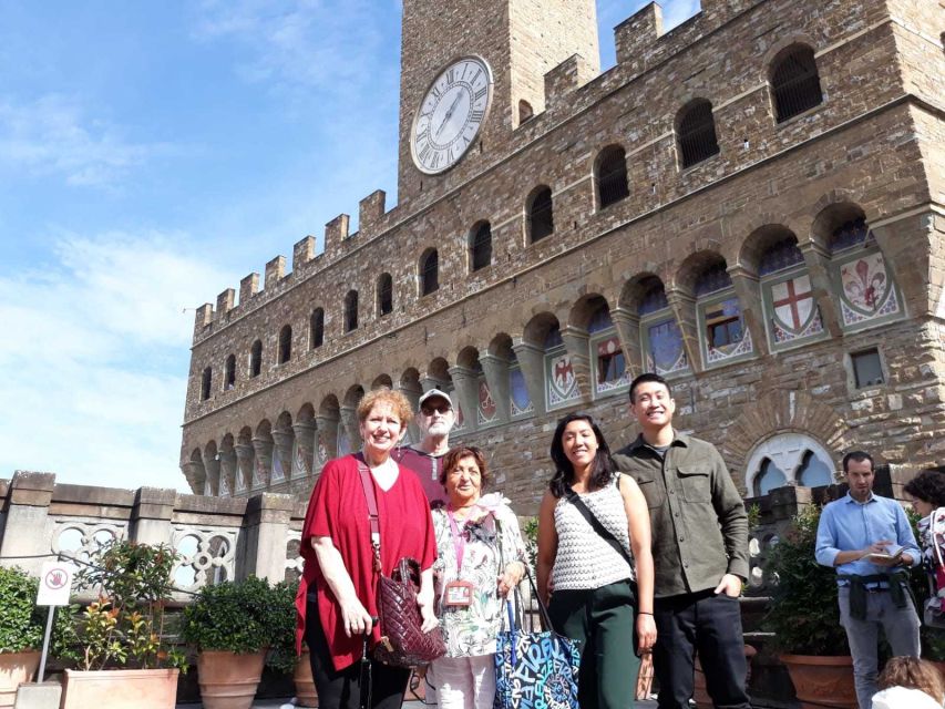 Florence: Uffizi Gallery Small Group Guided Tour - How the group size and headsets affect the visit