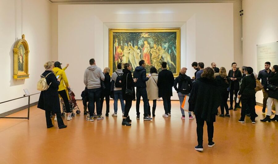 Florence: Uffizi Gallery Small-Group Guided Tour with Ticket - Leonardo, Michelangelo, and the details you might miss