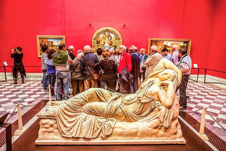Florence: Uffizi Priority Ticket & Masterpieces Audio App - A practical visit with stairs, water, and bags