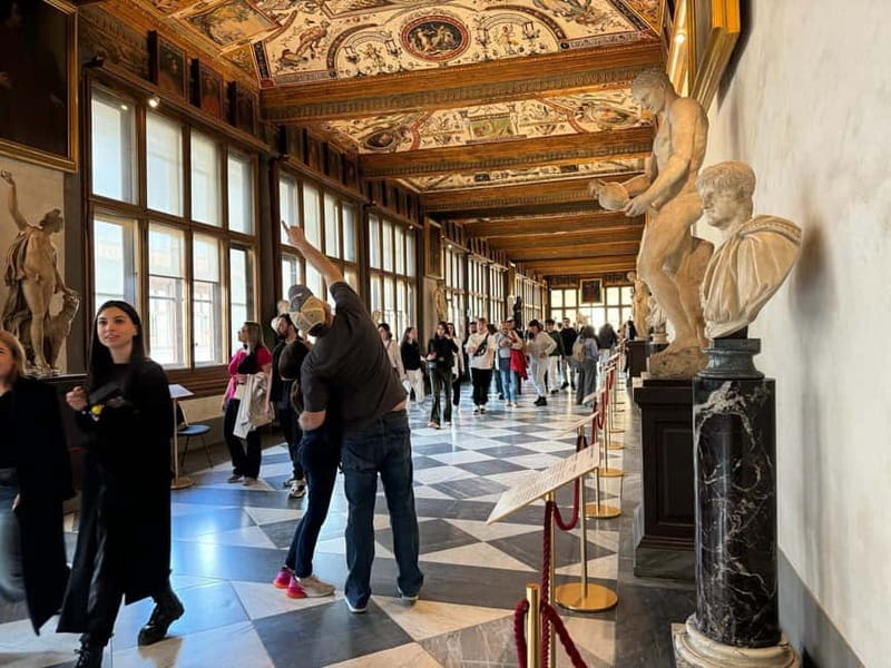 Florence: Uffizi Skip-the-Line Ticket & Digital Audio Guide - Why the Uffizi works best with a timed ticket