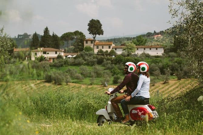 Florence Vespa Tour: Tuscan Hills and Italian Cuisine - Leaving Florence by automatic Vespa