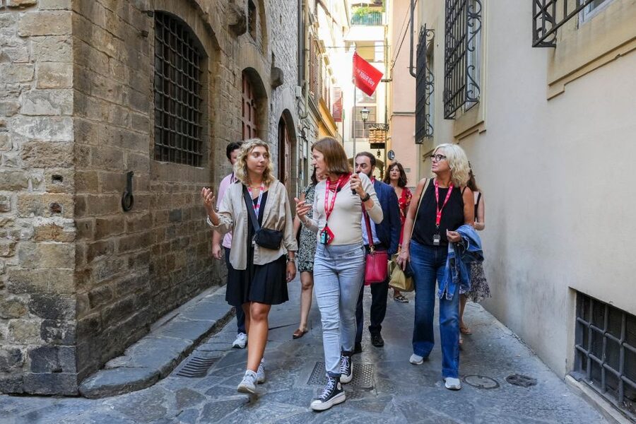 Florence: Walking Tour with David, Duomo & Uffizi Gallery - The Accademia and Michelangelo’s David