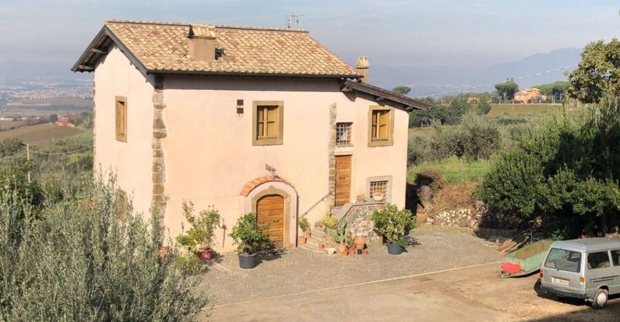 Frascati Wine Road from Rome: Tasting & Lunch - The family winery and its 16th-century farmhouse