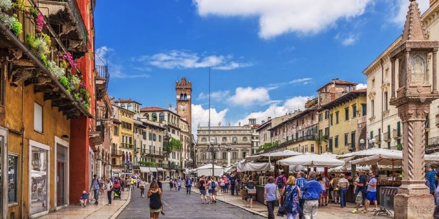 From Bergamo: Verona and Sirmione Full-Day Tour - Verona first: Roman stone and Shakespearean romance