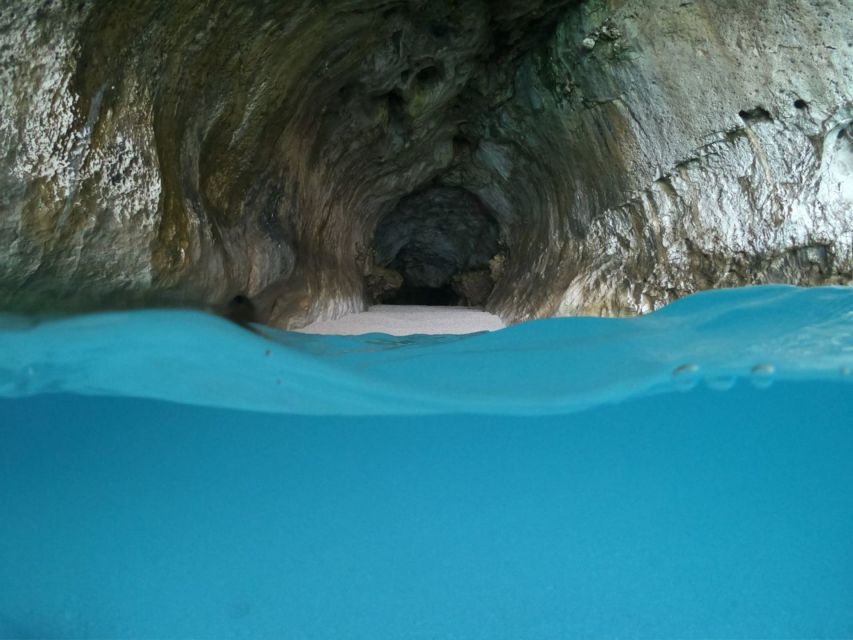 From Cala Gonone: Gulf of Orosei Dinghy Trip - Cala delle Sorgenti and Caletta Zio Santoru