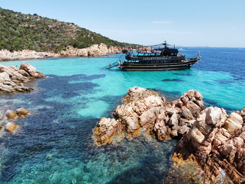 From Cannigione: La Maddalena Archipelago Boat Trip - The optional Virginia Sea Shuttle