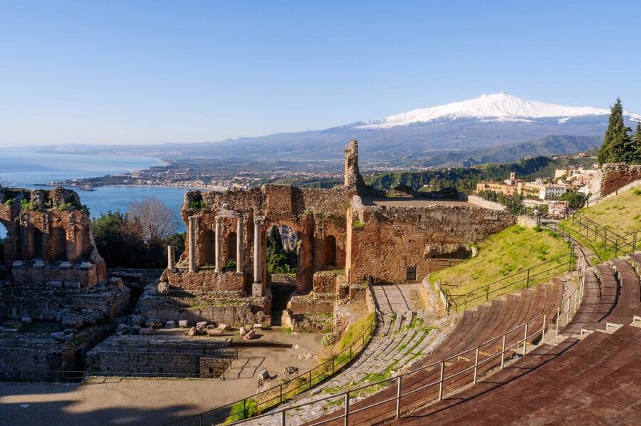 From Catania: Day Trip to Mount Etna and Taormina - One day, two very different sides of eastern Sicily