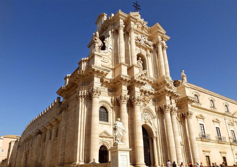 From Catania: Neapolis of Syracuse, Ortygia, and Noto Tour - What to bring and how to judge the value
