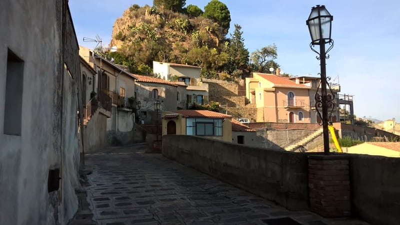 From Catania: Taormina, Savoca, & Castelmola Tour w/ Lunch - The minivan, timing, and group size