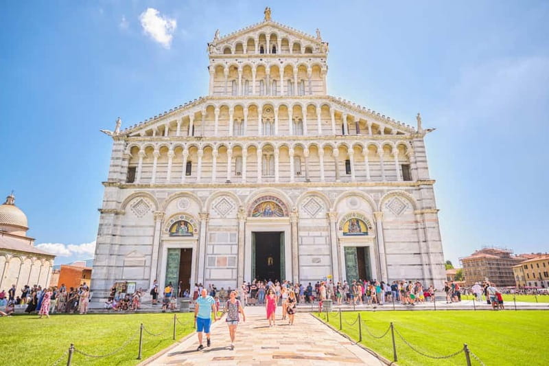 From Florence: Half-Day Pisa Tour and Optional Leaning Tower - Climbing the Leaning Tower’s 294 steps
