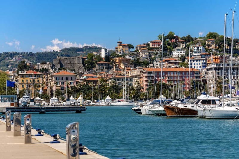 From La Spezia: Cinque Terre Small Group Tour with Limoncino - Vernazza: colorful houses and a small harbor