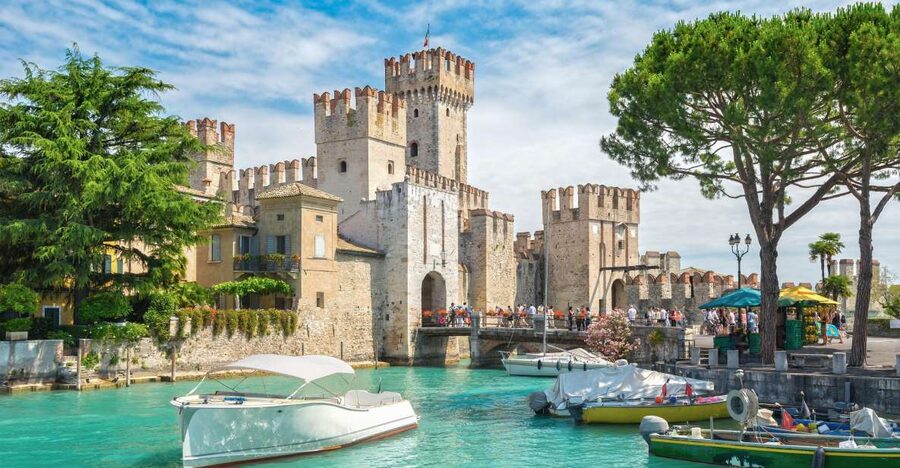 From Milan: Verona, Sirmione and Lake Garda with Boat Cruise - Three hours in Verona: arena, balcony, and old streets
