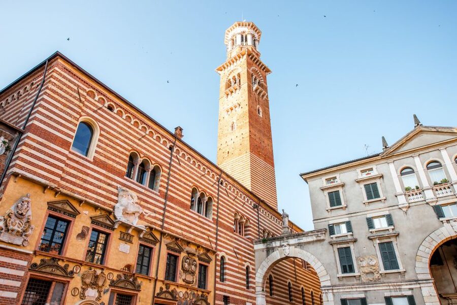 From Milan: Verona, Sirmione and Lake Garda with Boat Cruise - Who should book this day trip?