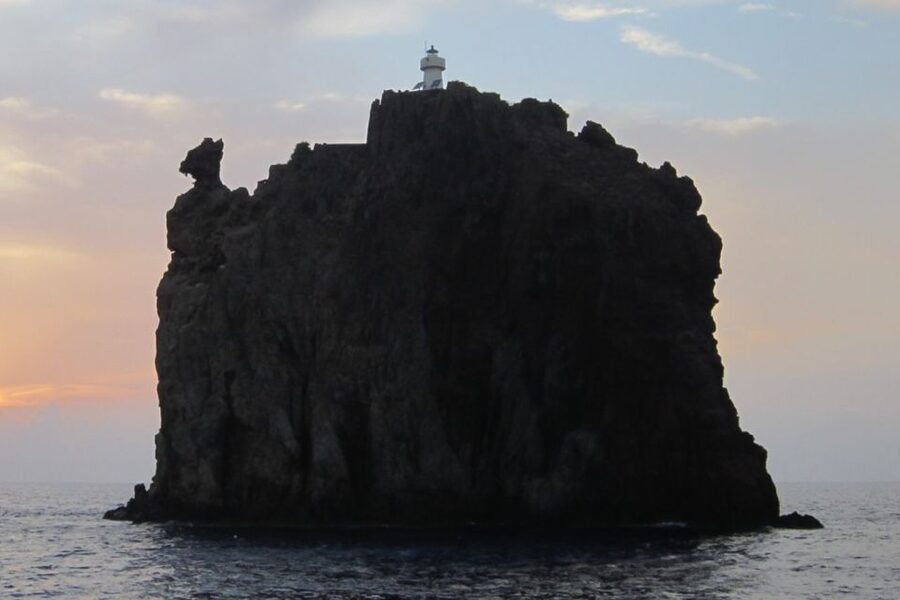From Milazzo: Panarea and Stromboli Boat Trip by Night - Who will enjoy this 10-hour Aeolian Islands trip