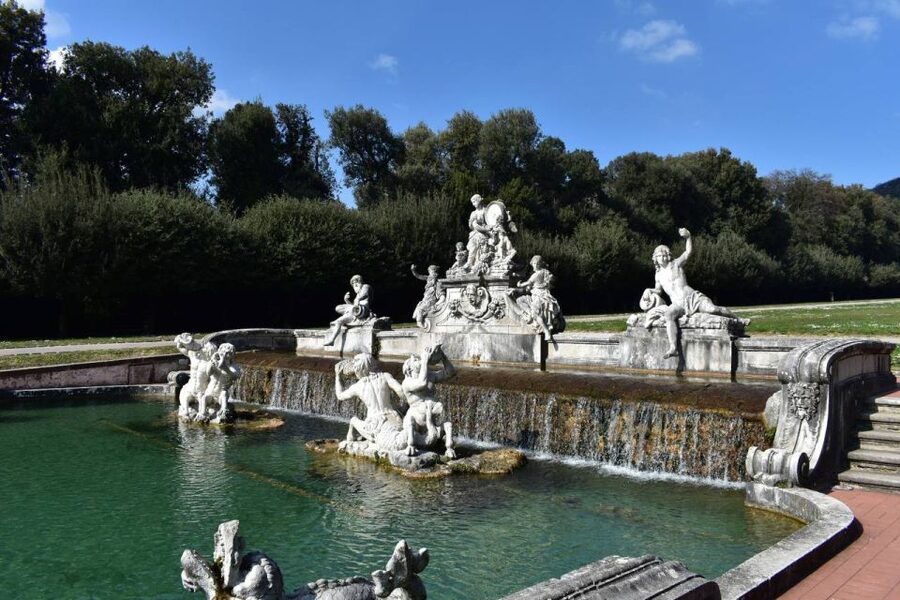 From Naples: Caserta Palace Ticket and Train with Audioguide - Who will get the most from this experience?