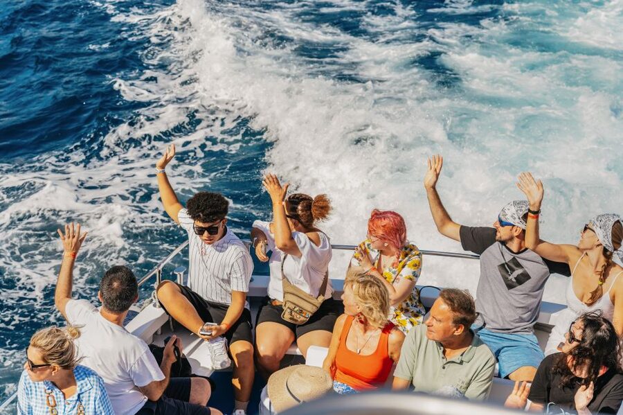 From Naples: Gulf of Naples & Capri Sightseeing Boat Tour - Naples to Capri by ferry, with Mount Vesuvius in view