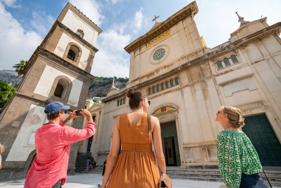 From Naples or Sorrento: Amalfi Coast Full-Day Trip - Who should book this day trip