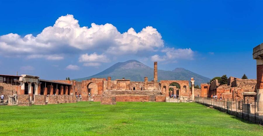 From Naples: Pompeii, Herculaneum, & Vesuvius Full-Day Tour - Three ancient places, one volcanic story