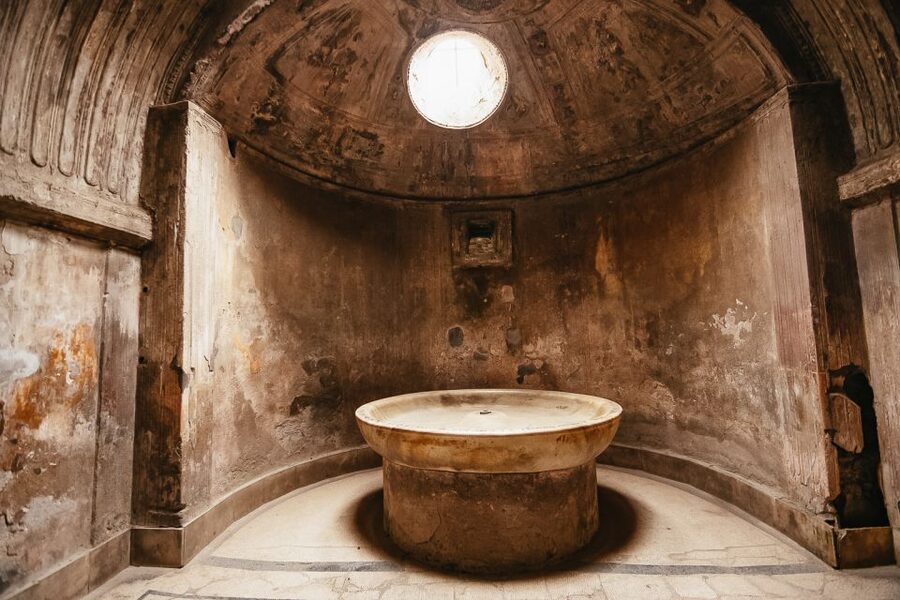 From Naples: Pompeii Skip-the-Line Entry Ticket and Tour - What you see during the two-hour walk