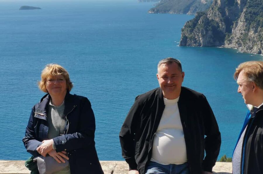 From Naples/Salerno: Group Tour to Positano, Amalfi, Ravello - Why the driver-host can make or break the day