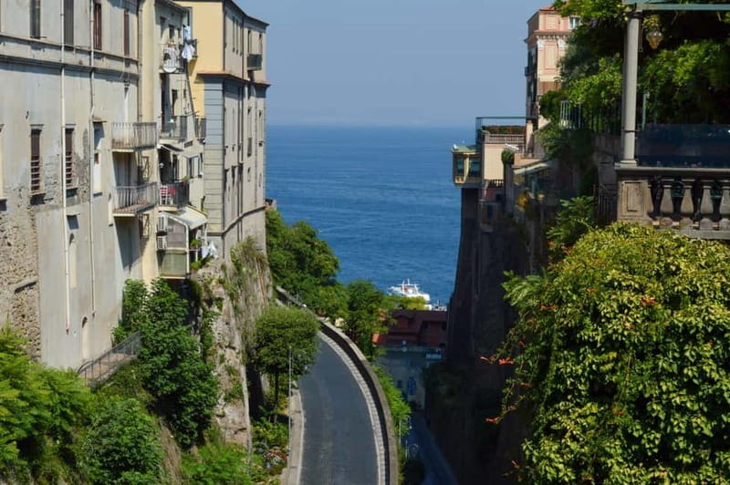 From Naples/Salerno: Pompeii, Sorrento, and Positano Tour - Two hours in Sorrento