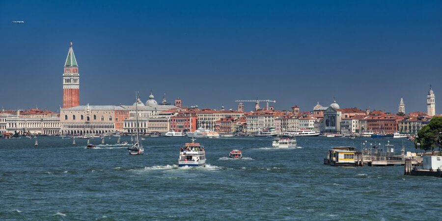 From Porec: Venice Catamaran Crossing One-Way or Round-Trip - Six hours for Piazza San Marco and the back streets