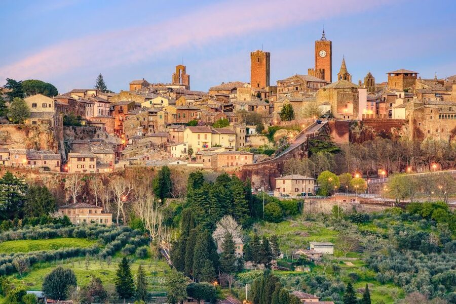 From Rome: Bagnoregio & Orvieto Day Trip with Wines & Lunch - Who will enjoy this day trip