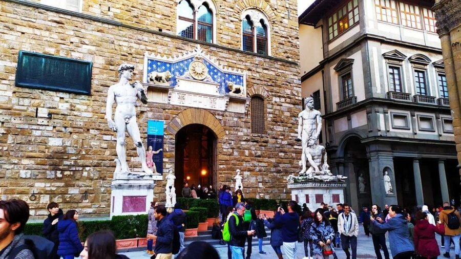 From Rome: Discover Florence and Pisa in a Full-Day Tour - The Transfer to Florence and Lunch