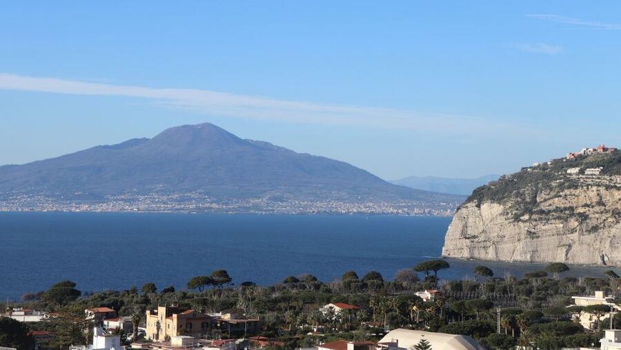 From Rome: Pompeii, Positano and Amalfi Coast Day Trip - Group size, comfort, and practical limits