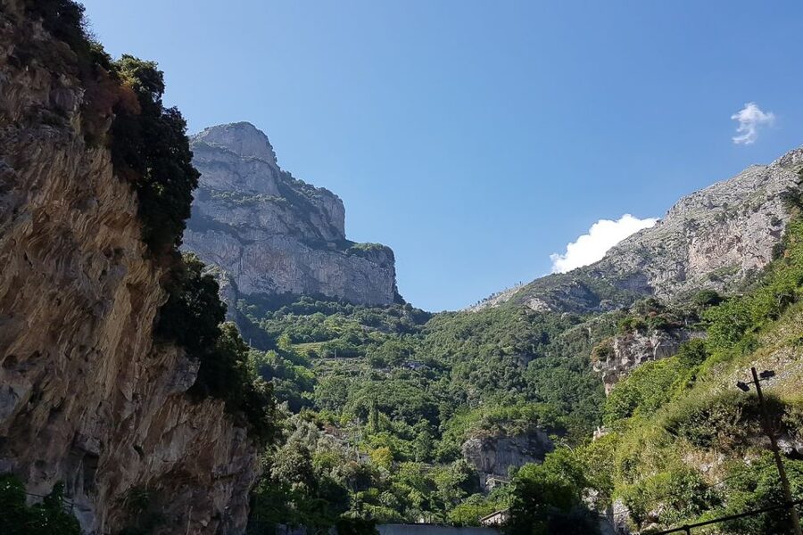 From Rome: Pompeii, Positano and Amalfi Full-Day Tour - Should you book the Pompeii and Amalfi Coast day trip?