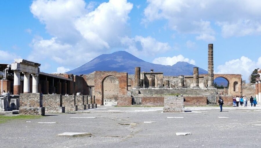 From Sorrento: Day Tour to Pompeii Ruins and Mount Vesuvius - Why this Sorrento day trip makes sense