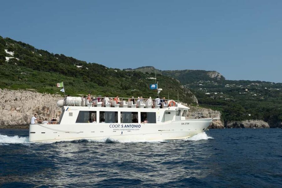 From Sorrento/Nerano: Capri Island Cruise with Guide Onboard - Is the extra €25 island minibus worth it?