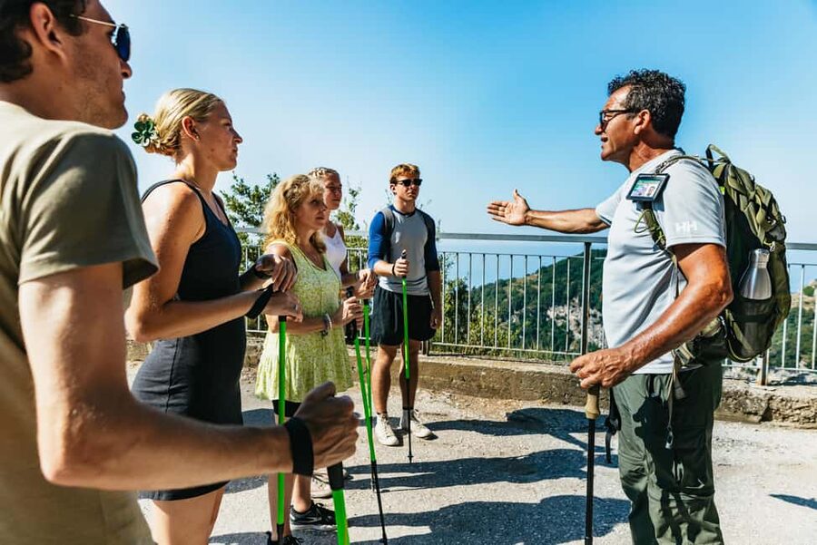 From Sorrento: Path of the Gods Guided Hike with Transfers - Who will enjoy this outing most?